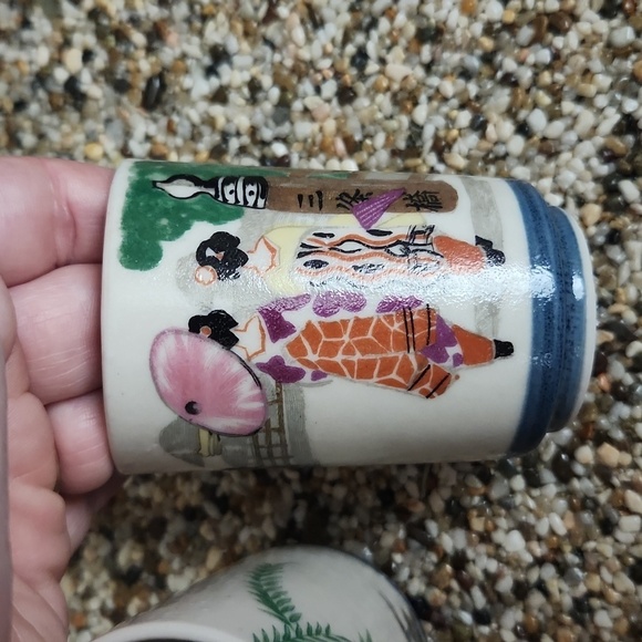 Vintage green tea Japanese mugs with plastic lid - Picture 2 of 8